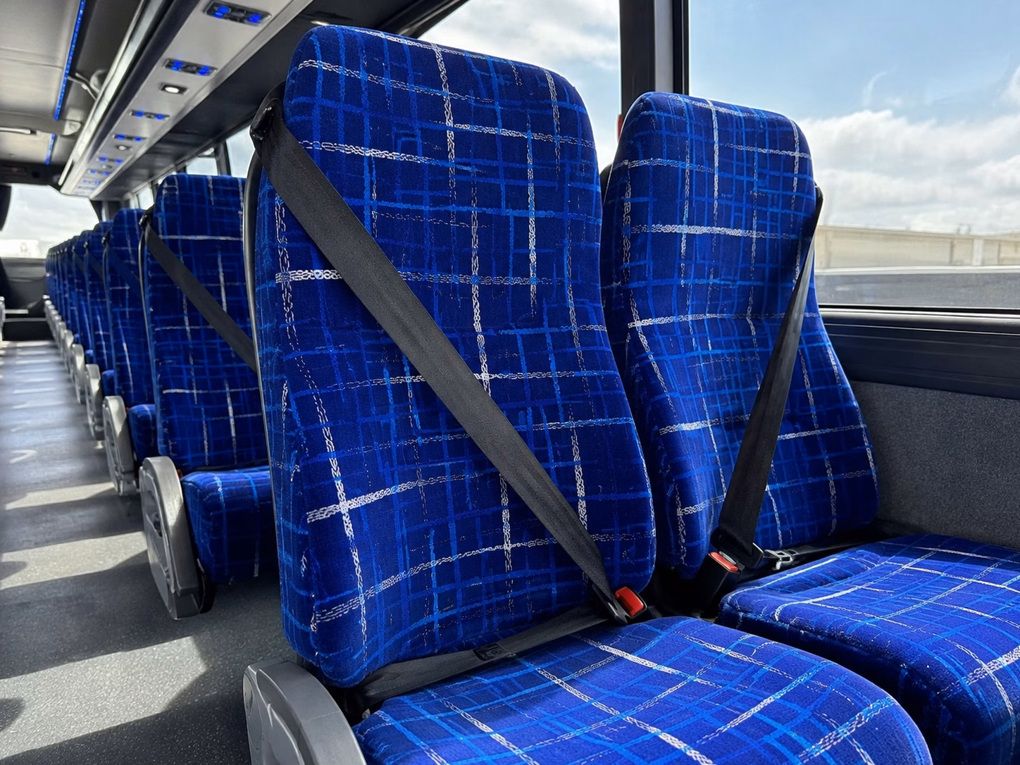long distance charter bus rentals from rockwall to anywhere in texas