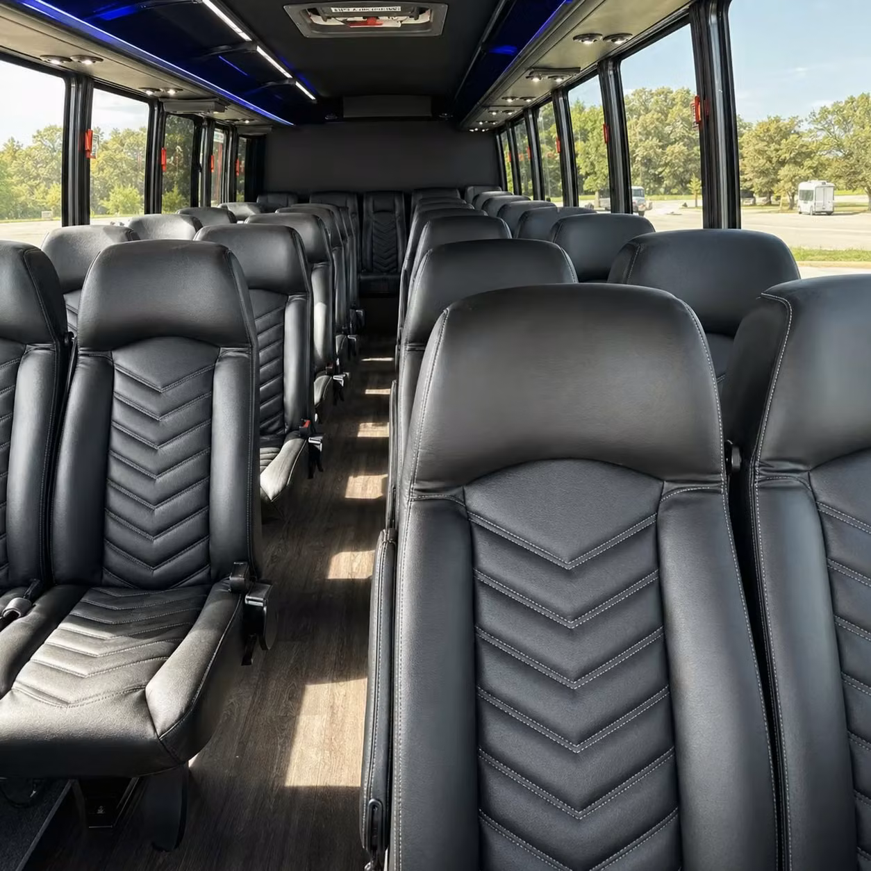 rockwall 30 passenger minibus rental
