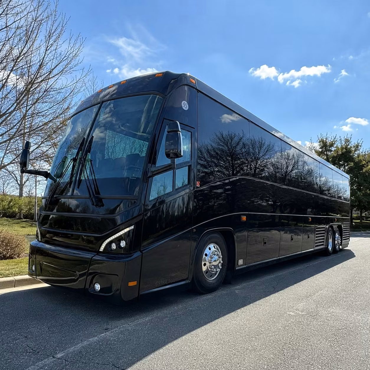 with a charter bus military events at nas fort worth and beyond are simple